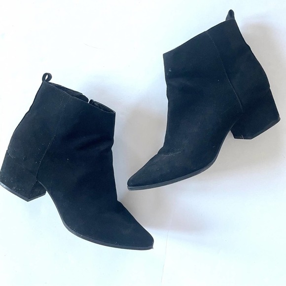 Black Block Heel Ankle Booties Size 9.5 - Picture 1 of 8